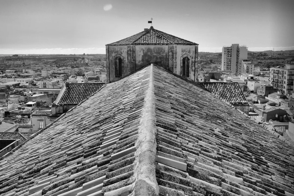 Un cammino sopra i tetti