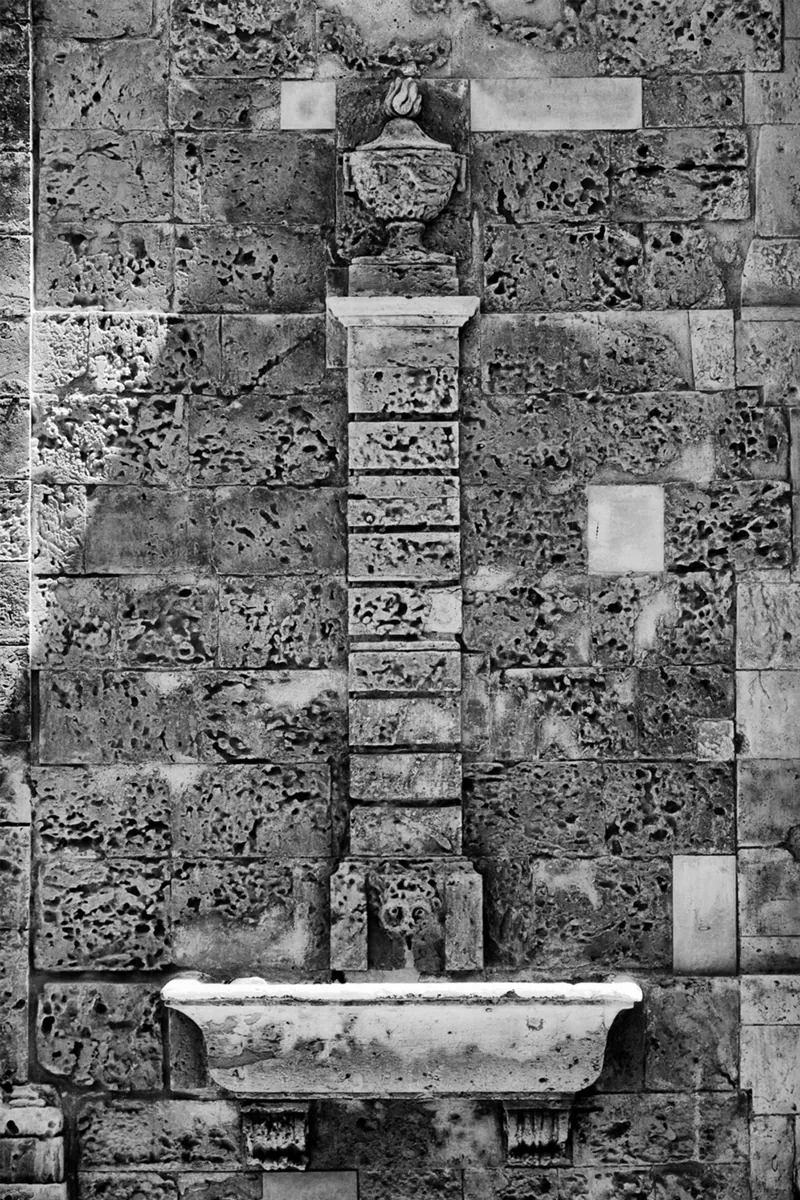 Fontana in pietra